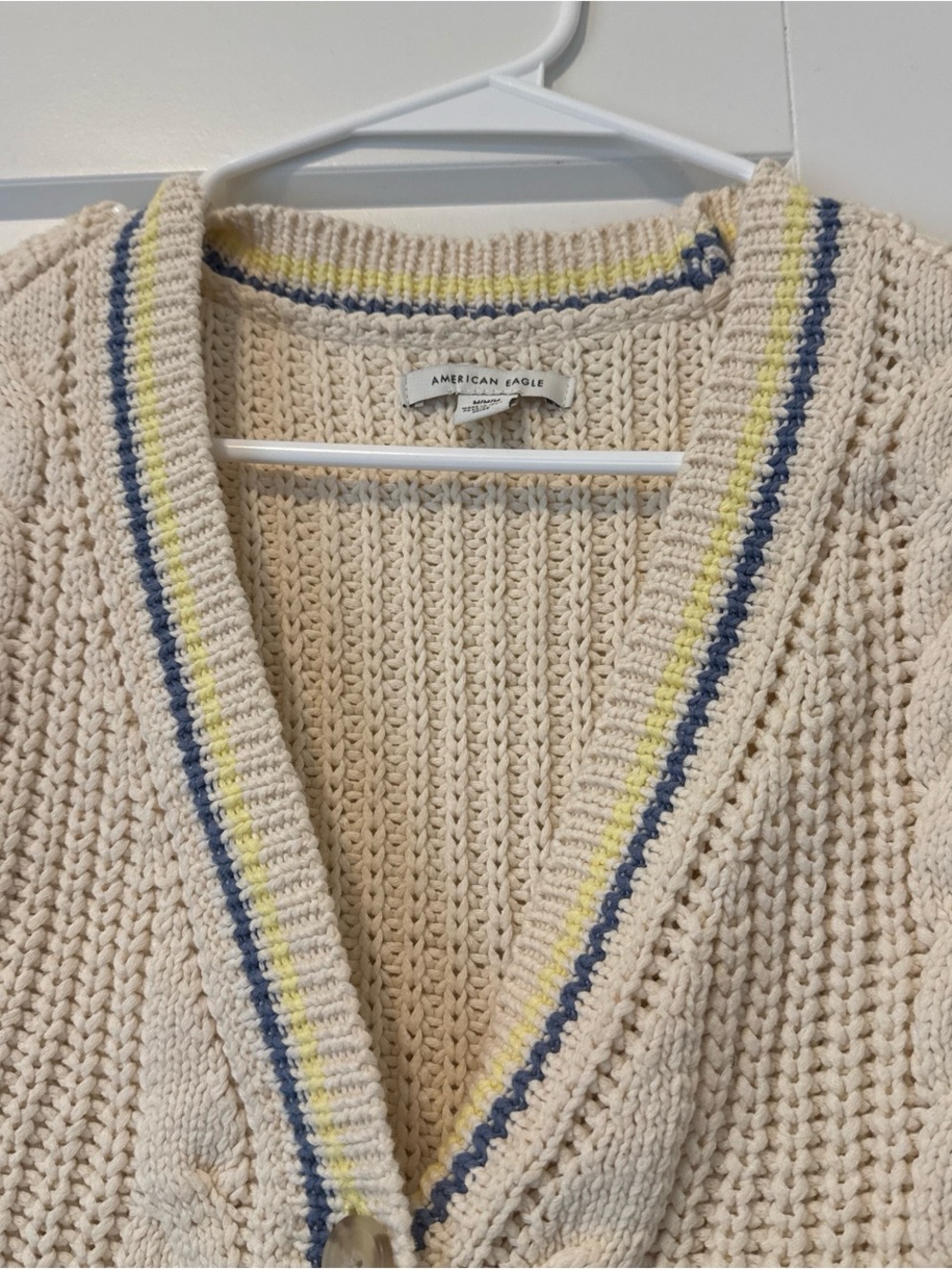 American Eagle Outfitters Cream Cable Knit Vest with Navy & Yellow Trim - Picture 2 of 2